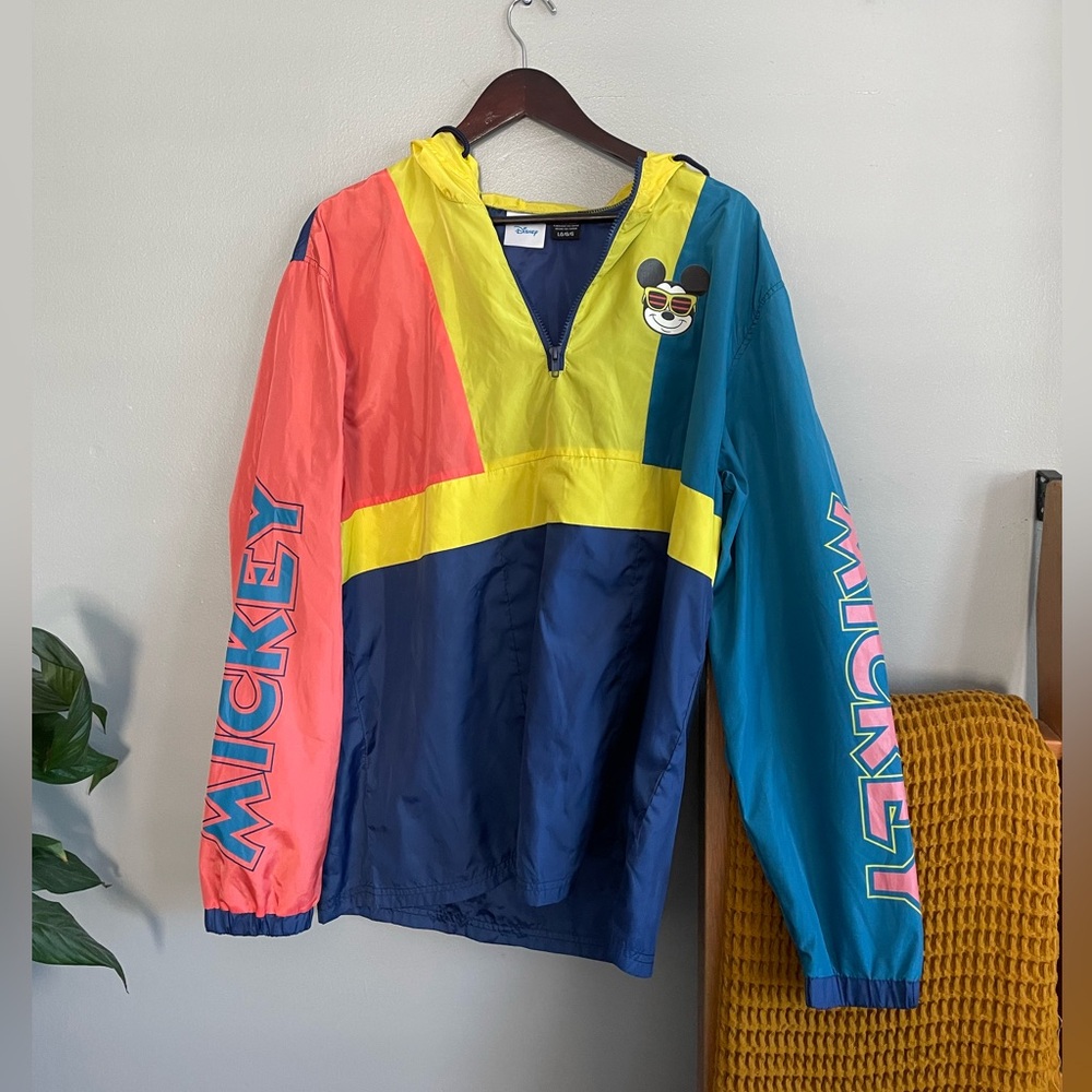Mens retro Disney windbreaker size large